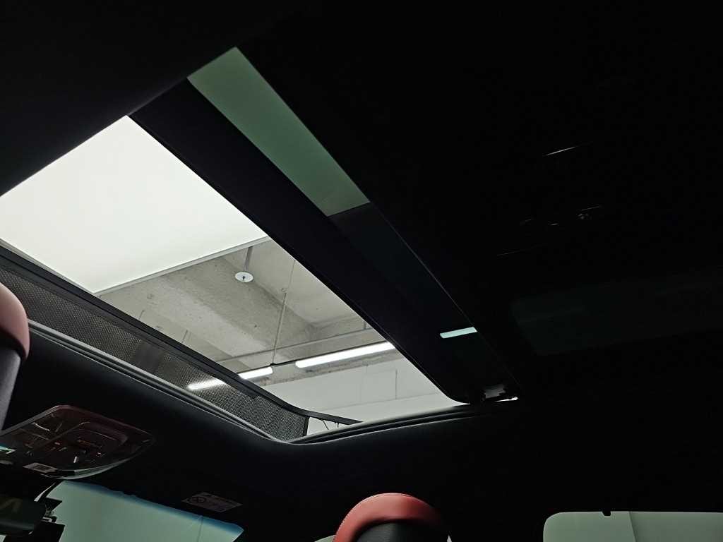 제네시스 GV70 2.5T 가솔린 AWD 스포츠 이미지 14