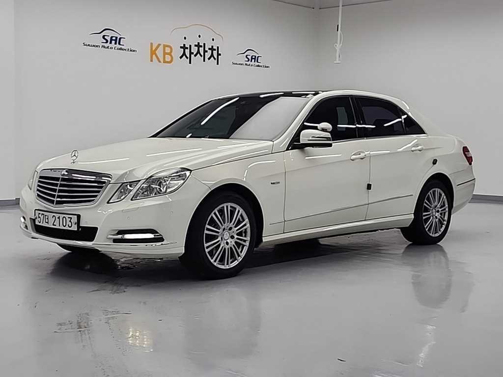 벤츠 E 클래스 E-클래스 W212 E300 엘레강스 이미지 1