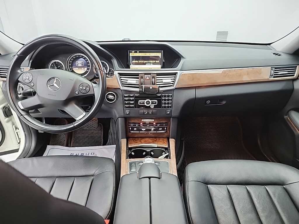 벤츠 E 클래스 E-클래스 W212 E300 엘레강스 이미지 7
