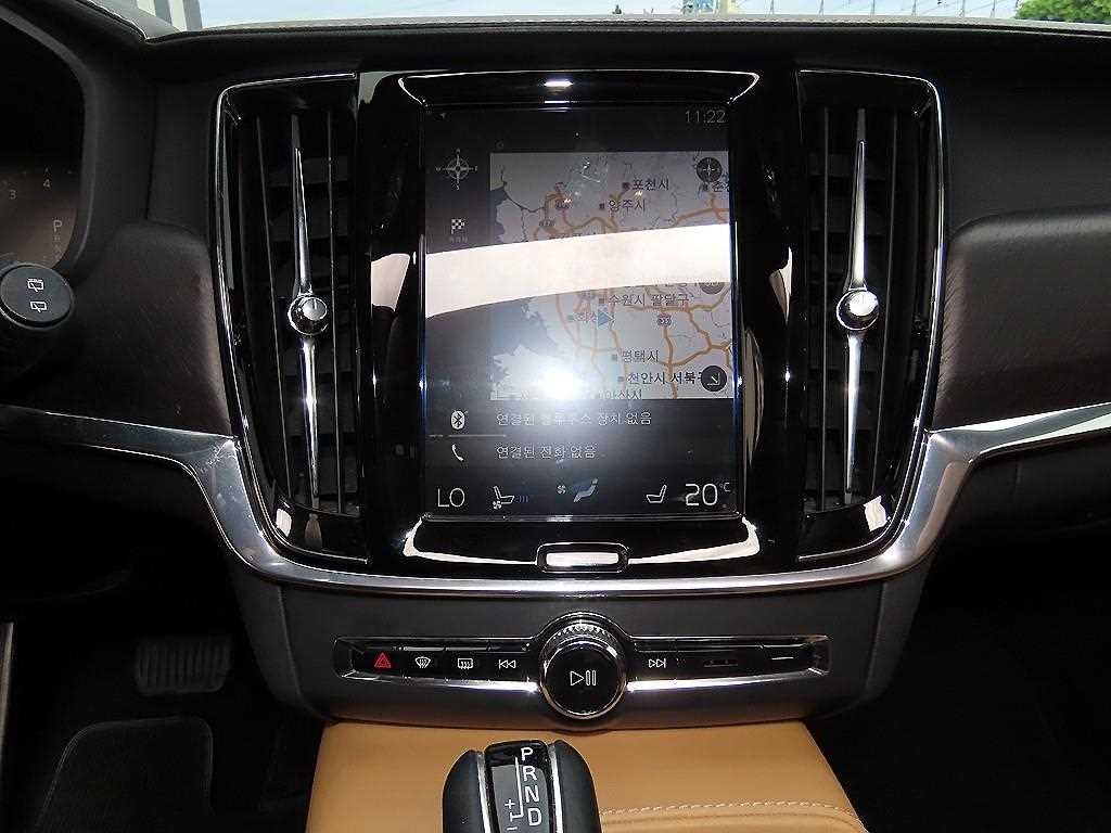 볼보 V90 V90 크로스컨트리 T5 프로 AWD 이미지 12
