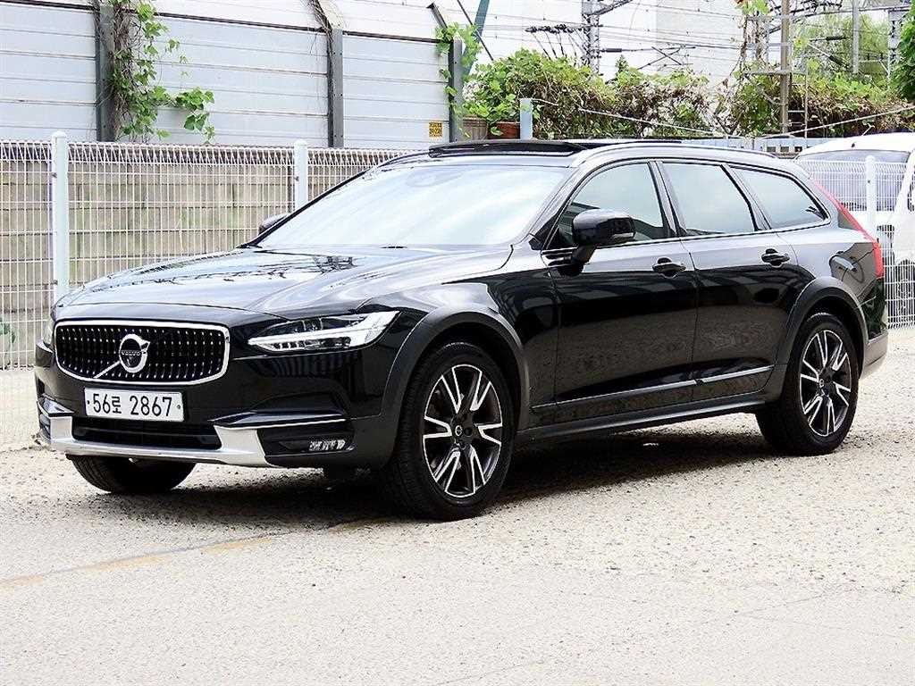 볼보 V90 V90 크로스컨트리 T5 프로 AWD 이미지 2
