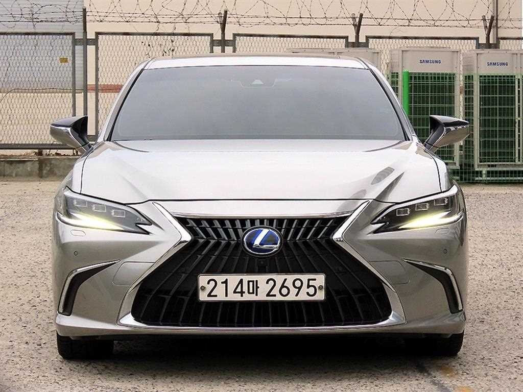 렉서스 ES ES300h 7세대 이그제큐티브 이미지 1
