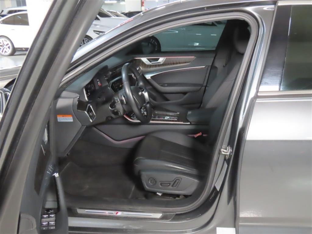 아우디 A6 A6 (C8) 45 TFSI 콰트로 프리미엄 이미지 13