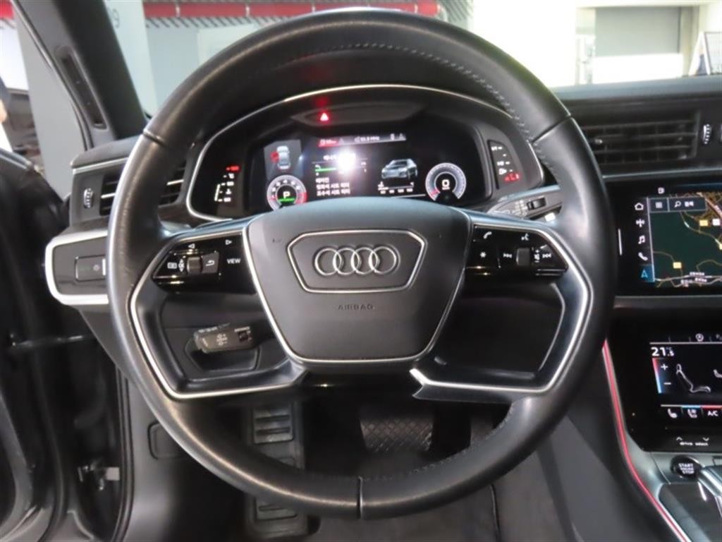 아우디 A6 A6 (C8) 45 TFSI 콰트로 프리미엄 이미지 15