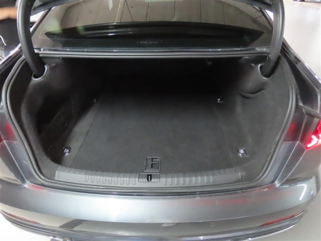 아우디 A6 A6 (C8) 45 TFSI 콰트로 프리미엄 이미지 18
