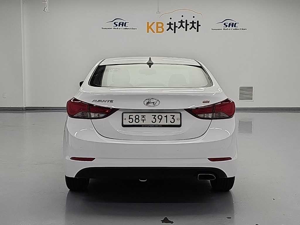 현대 아반떼 더 뉴 아반떼 1.6 GDI 모던 이미지 3