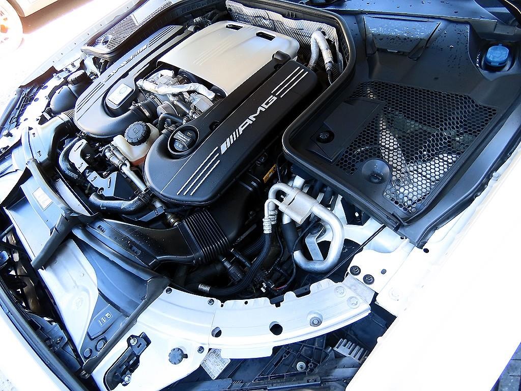 벤츠 C 클래스 C클래스 W205 C63 AMG 카브레올레 이미지 19