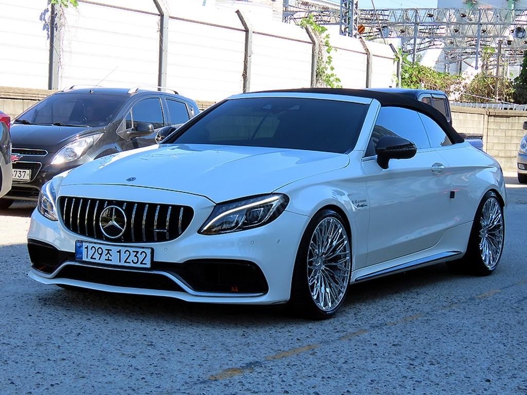 벤츠 C 클래스 C클래스 W205 C63 AMG 카브레올레 이미지 6