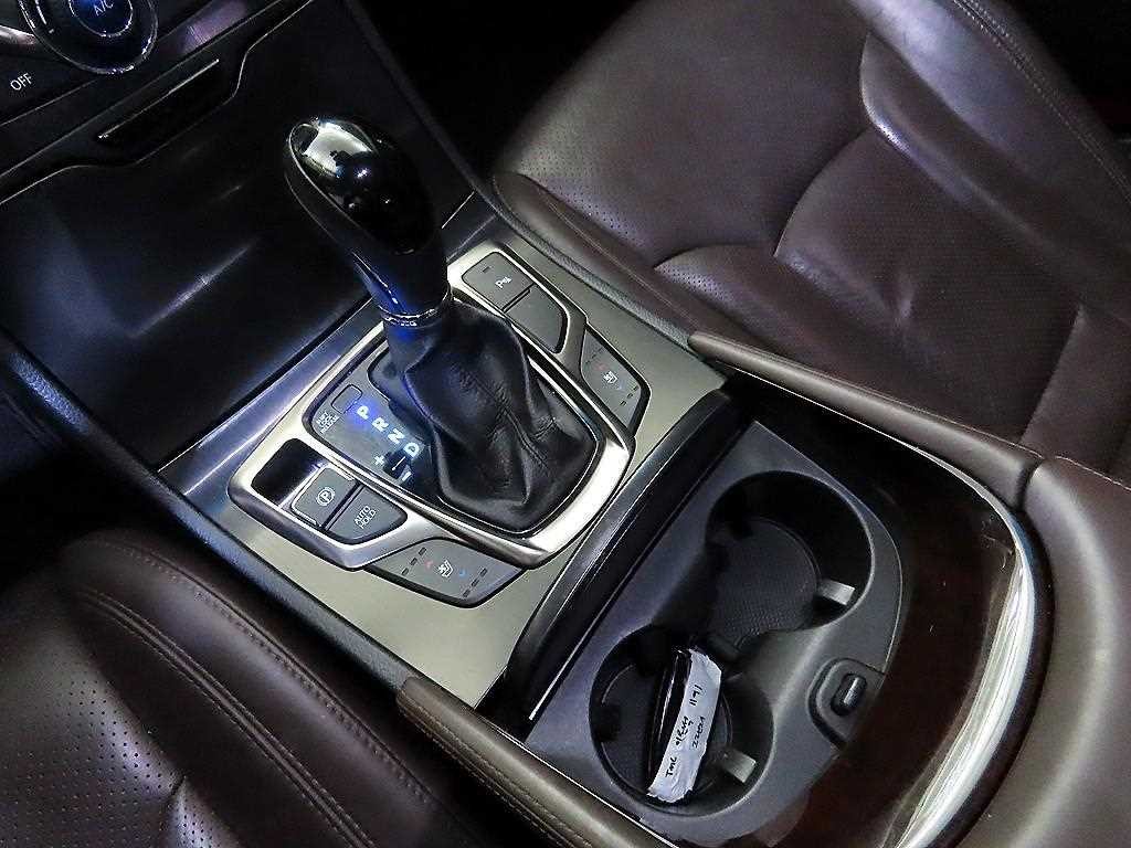 현대 그랜저 그랜저 HG HG300 PREMIUM 기본형 이미지 12