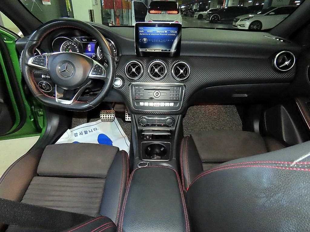 벤츠 A 클래스 A클래스 W176 A200 AMG LINE 이미지 10