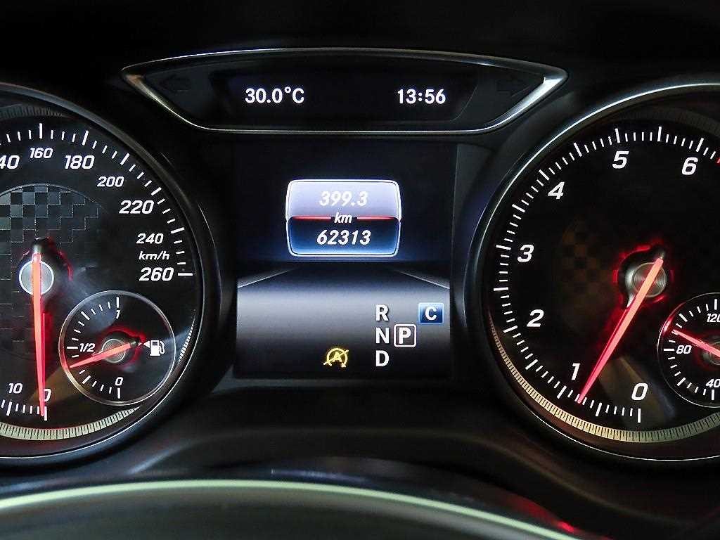 벤츠 A 클래스 A클래스 W176 A200 AMG LINE 이미지 9