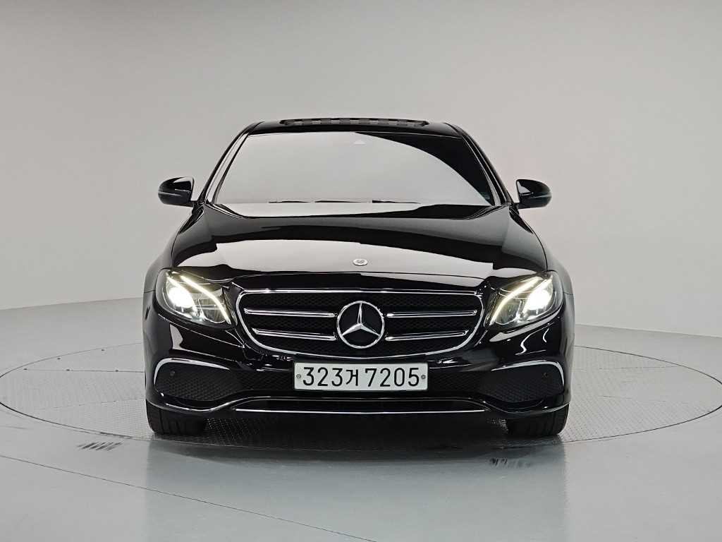 벤츠 E 클래스 E-클래스 W213 E250 아방가르드 이미지 2