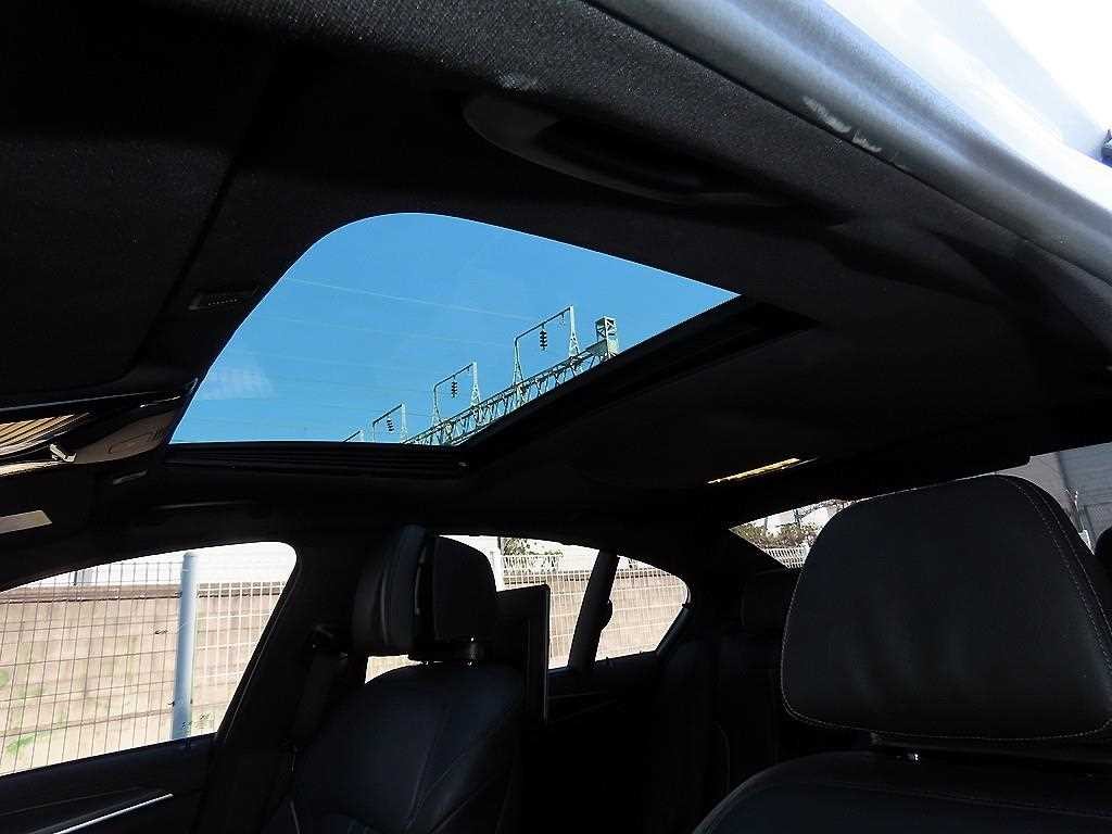 BMW 5시리즈 5시리즈 (G30) 520i M 스포츠 이미지 18