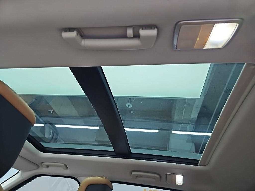 랜드로버 레인지로버 스포츠 레인지로버 스포츠 2세대 3.0 D300 HSE 다이나믹 이미지 14