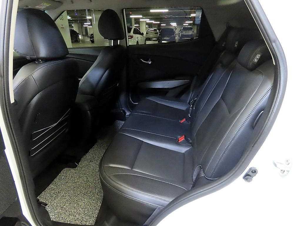 KG모빌리티(쌍용) 티볼리 베리 뉴 티볼리 2WD 가솔린 1.5 V5 이미지 7