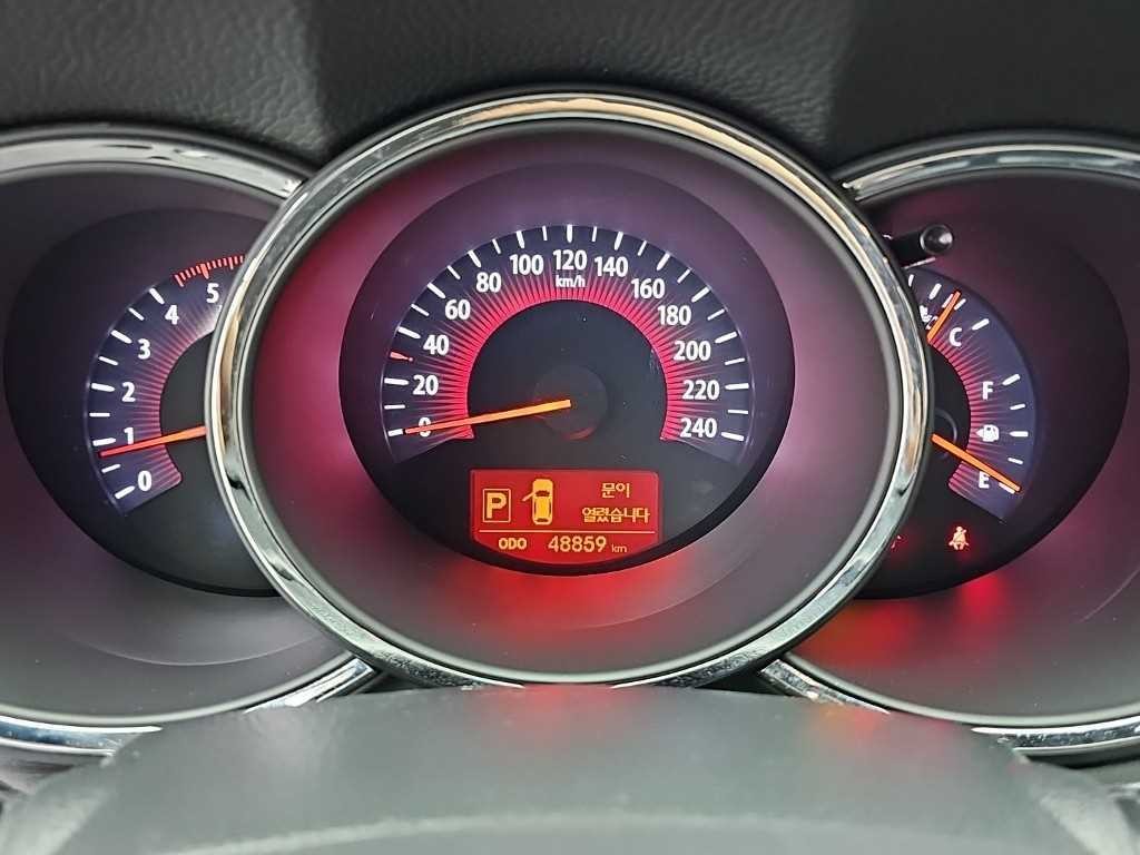 기아 쏘렌토 쏘렌토 R 디젤 2WD 2.0 TLX 프리미엄 이미지 6