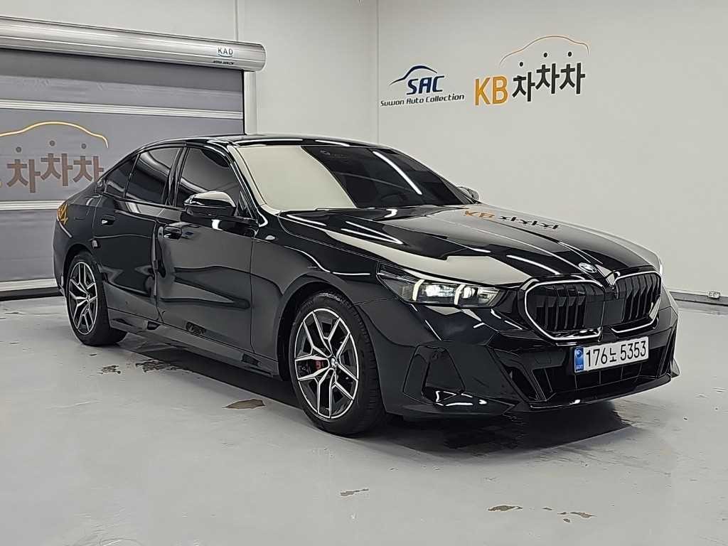 BMW 5시리즈 5시리즈 (G60) 520i M 스포츠 이미지 4