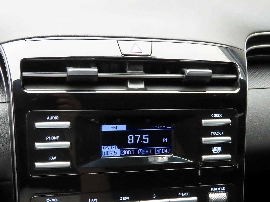 현대 투싼 투싼 (NX4) 디젤 2.0 4WD 모던 이미지 8