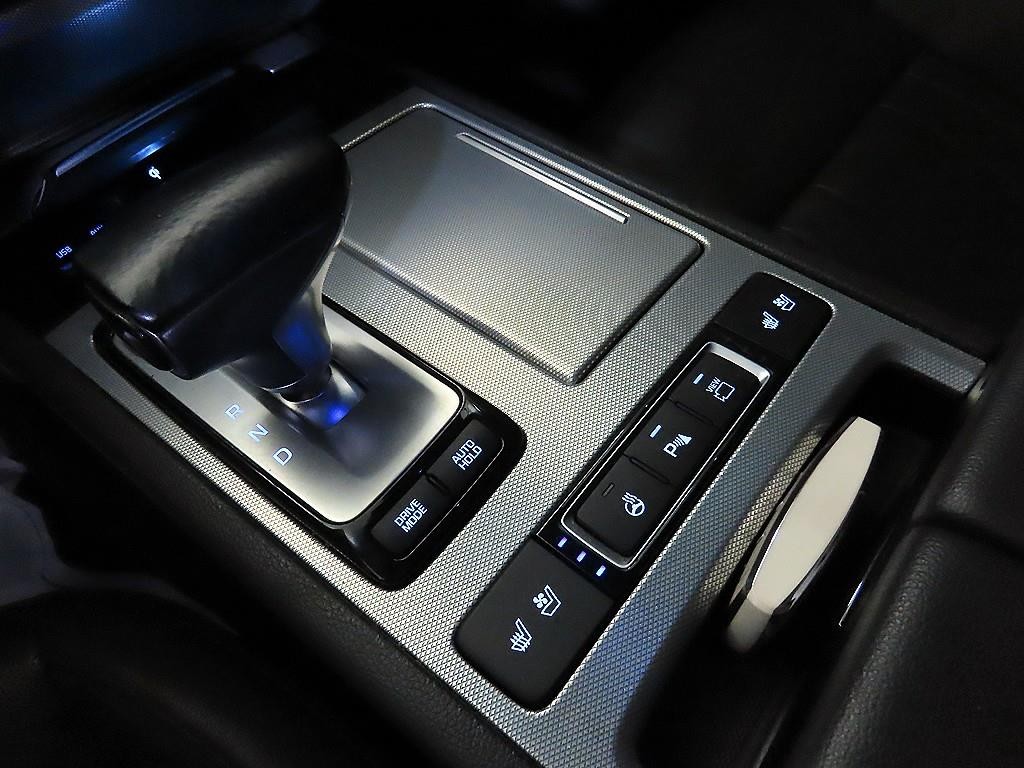 제네시스 G80 2.2D AWD 프리미엄 럭셔리 이미지 12