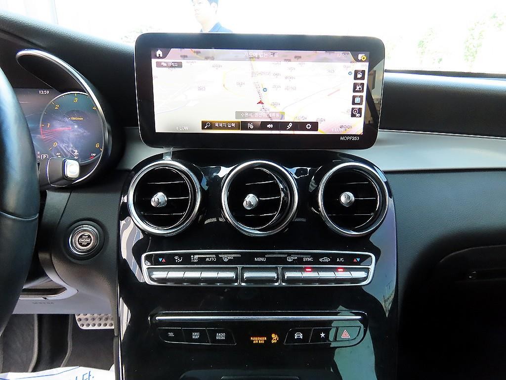 벤츠 GLC 클래스 GLC클래스 X253 GLC 220 d 4MATIC 쿠페 이미지 14