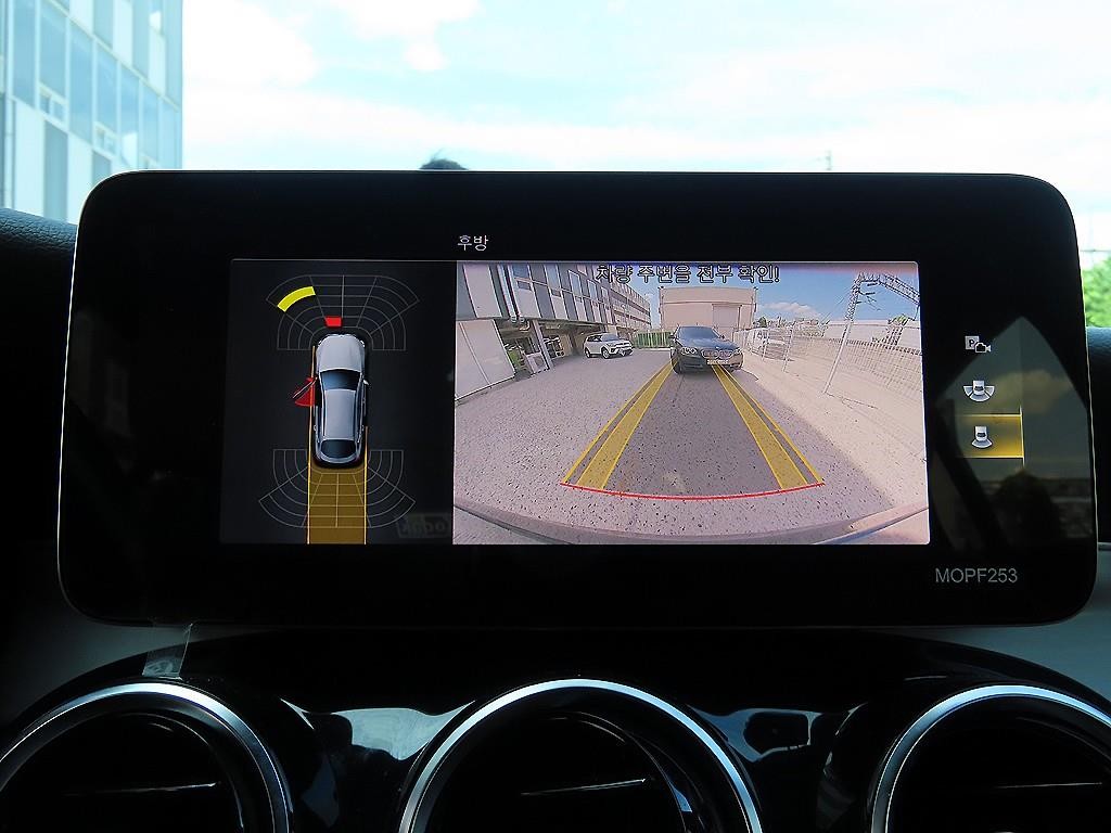 벤츠 GLC 클래스 GLC클래스 X253 GLC 220 d 4MATIC 쿠페 이미지 15