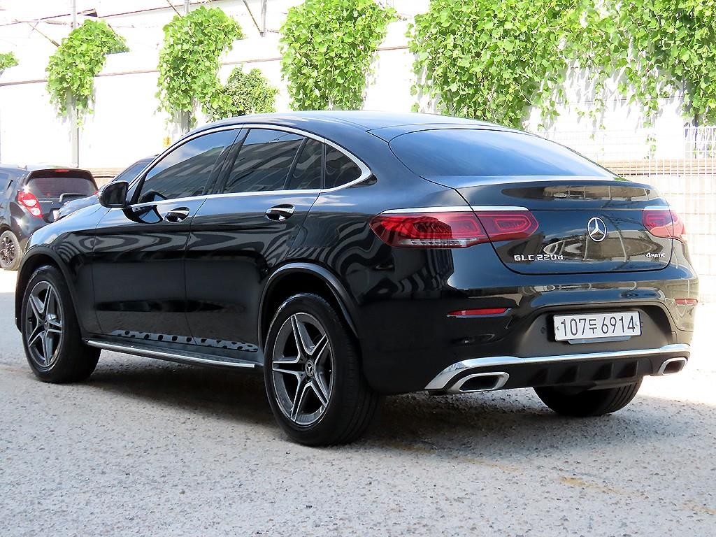 벤츠 GLC 클래스 GLC클래스 X253 GLC 220 d 4MATIC 쿠페 이미지 3