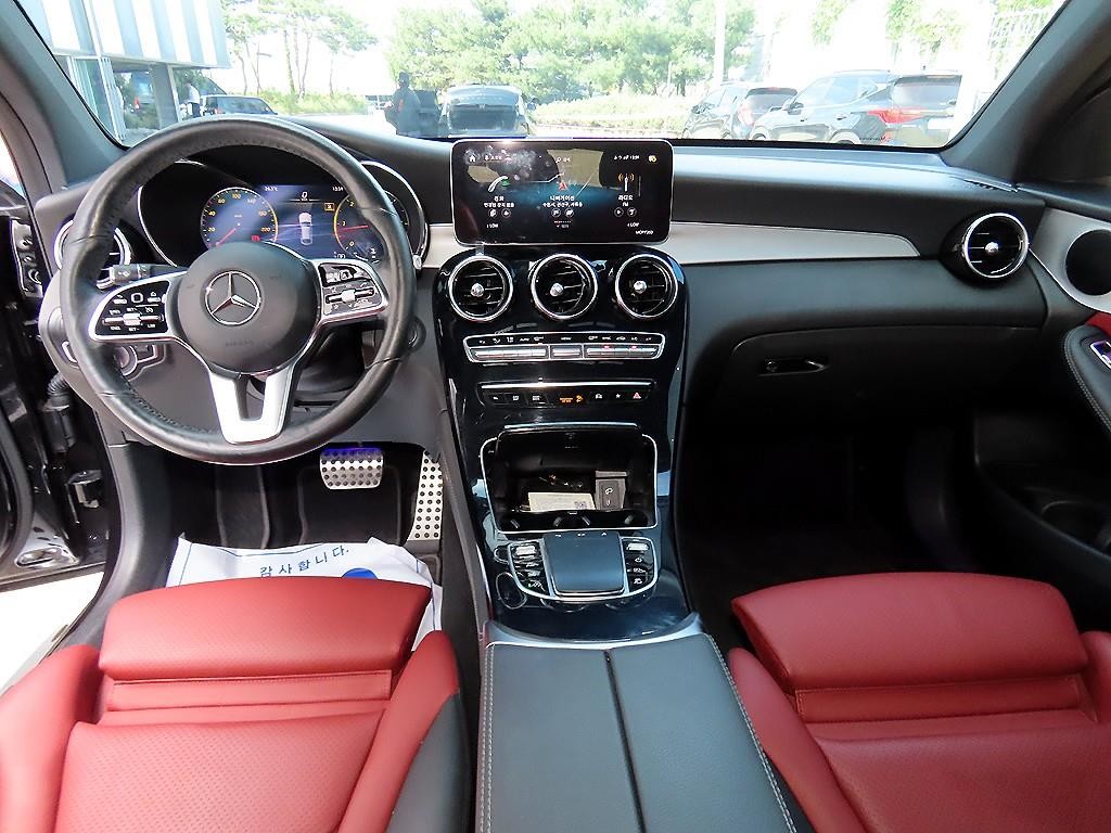 벤츠 GLC 클래스 GLC클래스 X253 GLC 220 d 4MATIC 쿠페 이미지 7