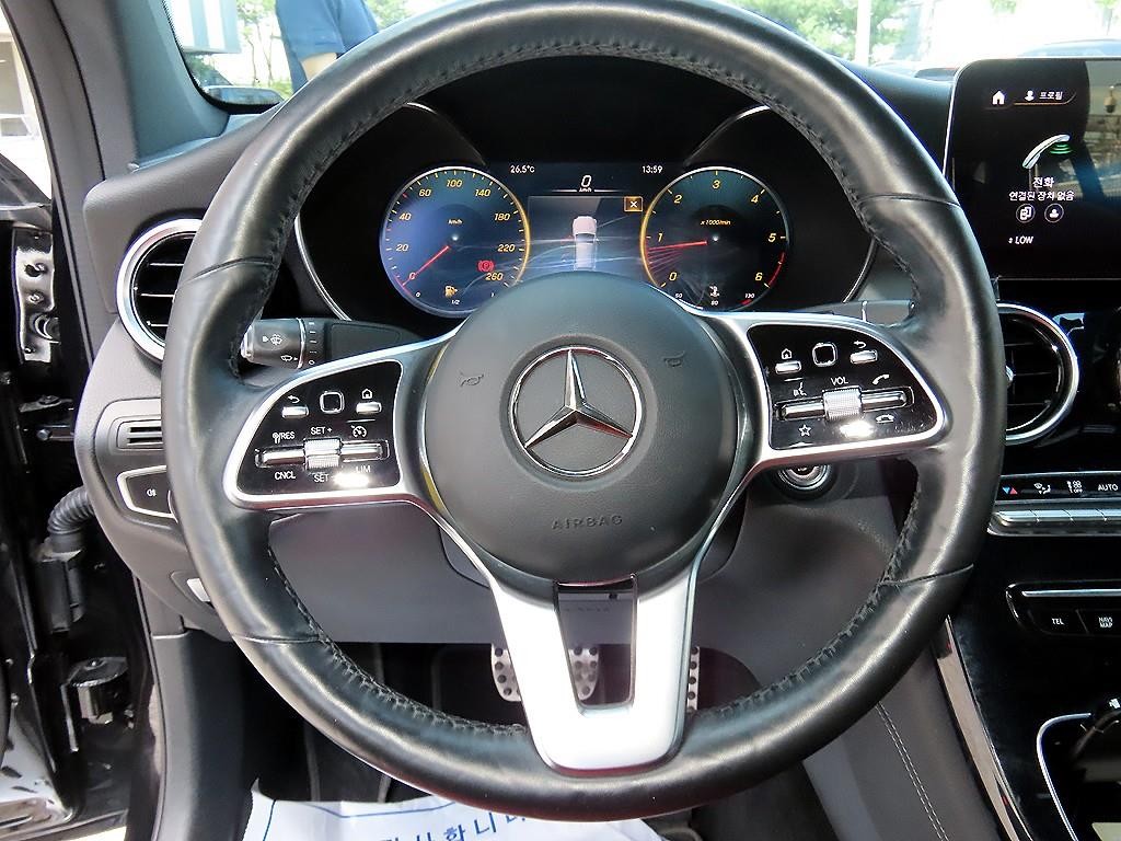 벤츠 GLC 클래스 GLC클래스 X253 GLC 220 d 4MATIC 쿠페 이미지 8
