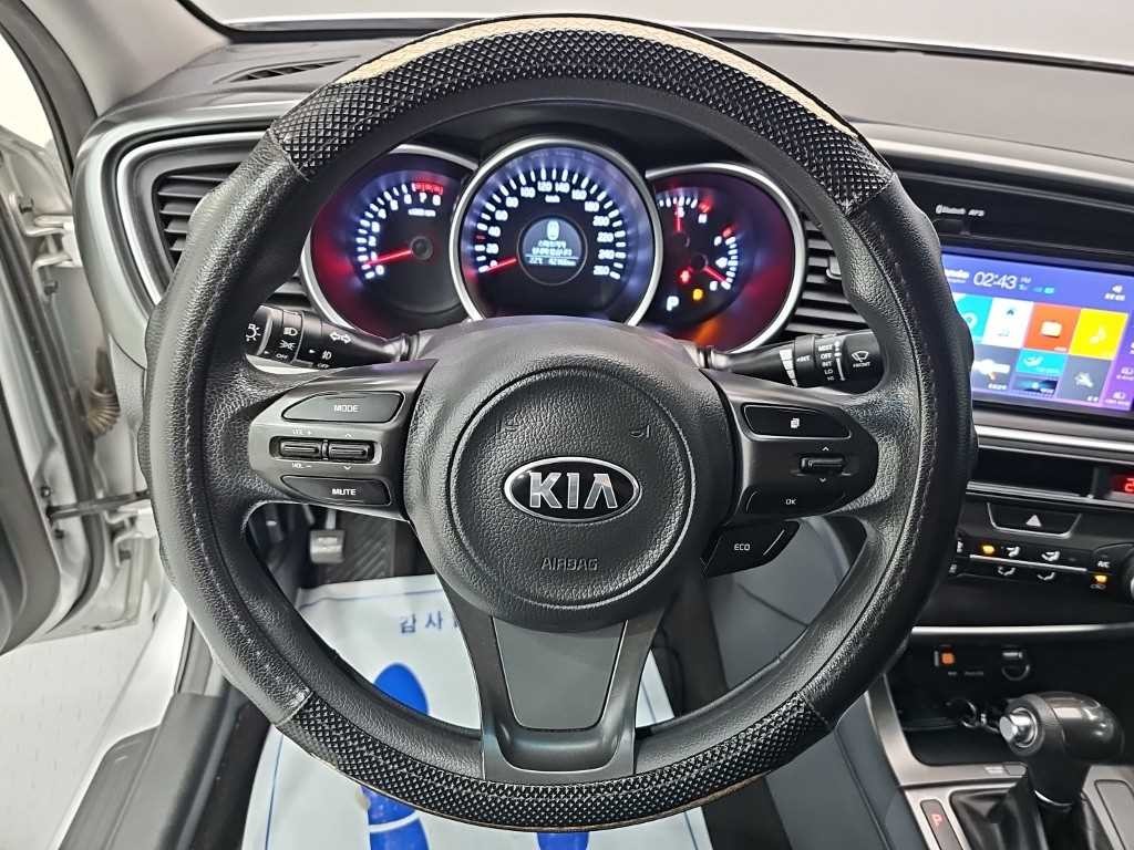 기아 K5 더 뉴 K5 2.0 LPI 디럭스 이미지 9