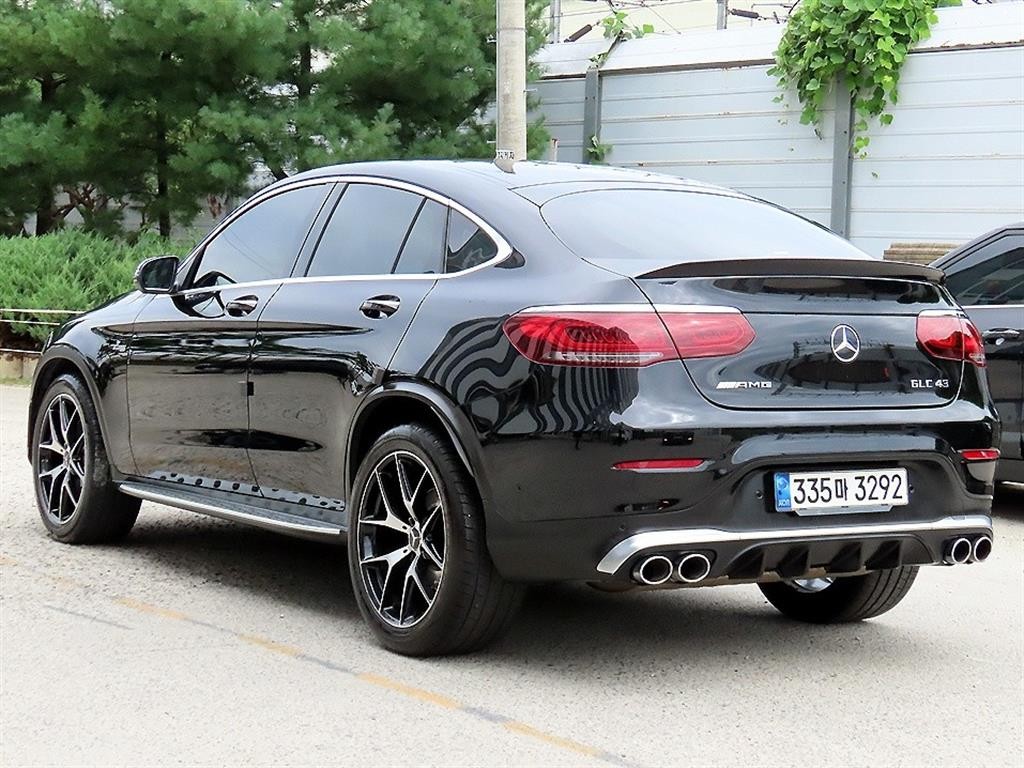 벤츠 GLC 클래스 GLC클래스 X253 AMG GLC 43 4MATIC 쿠페 이미지 3