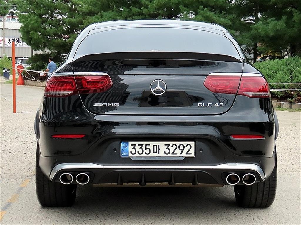 벤츠 GLC 클래스 GLC클래스 X253 AMG GLC 43 4MATIC 쿠페 이미지 4