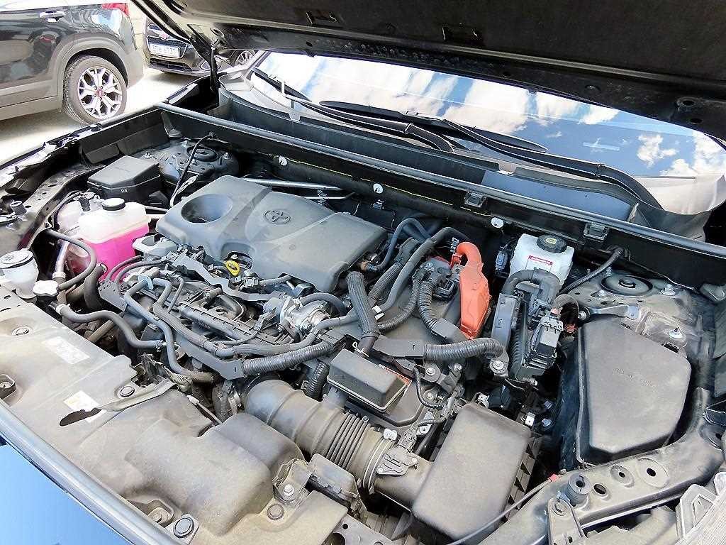 토요타 라브4 RAV4(5세대) 2.5 4WD 하이브리드 LTD 이미지 19