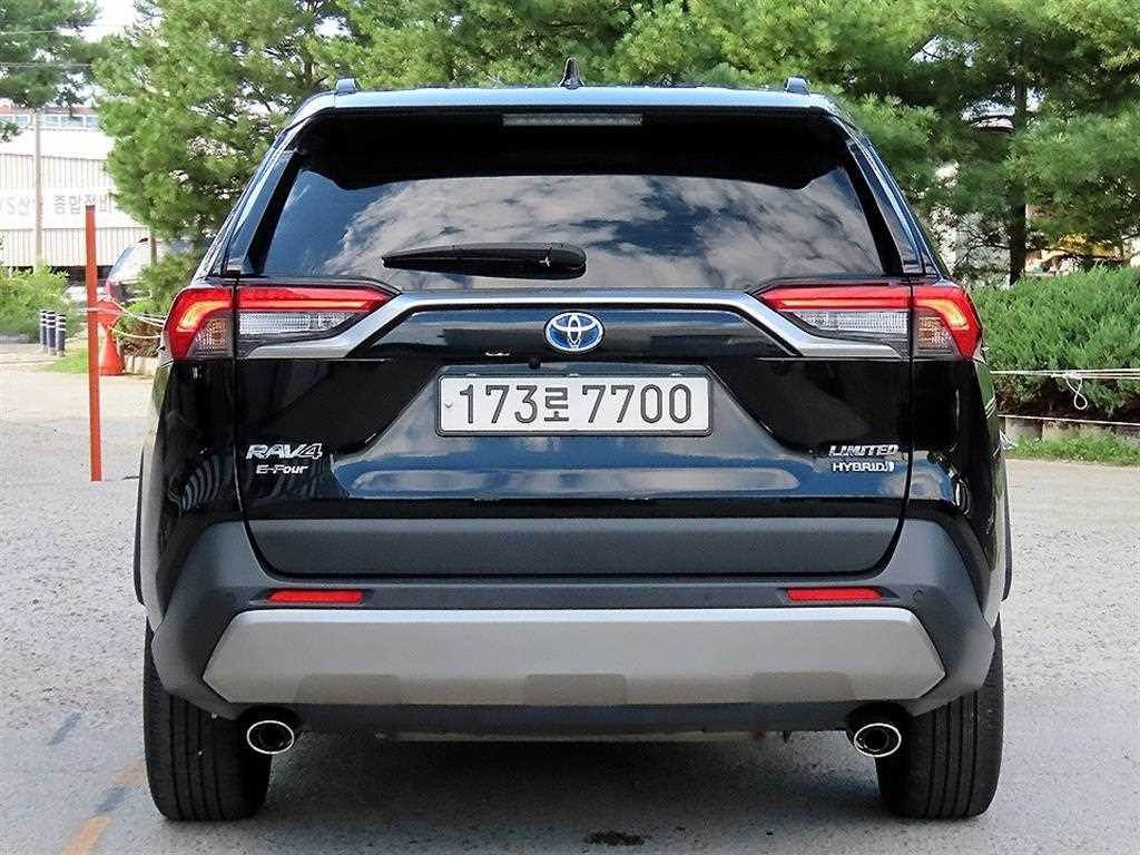 토요타 라브4 RAV4(5세대) 2.5 4WD 하이브리드 LTD 이미지 4
