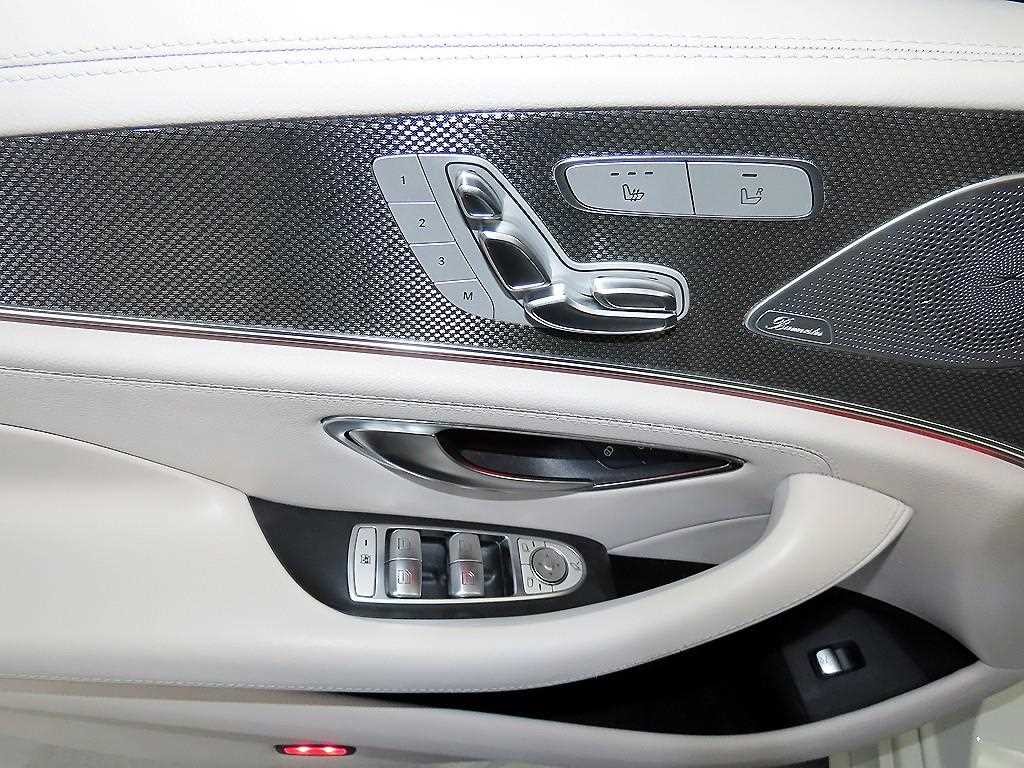 벤츠 CLS 클래스 CLS클래스 C257 CLS 300d AMG Line 이미지 14