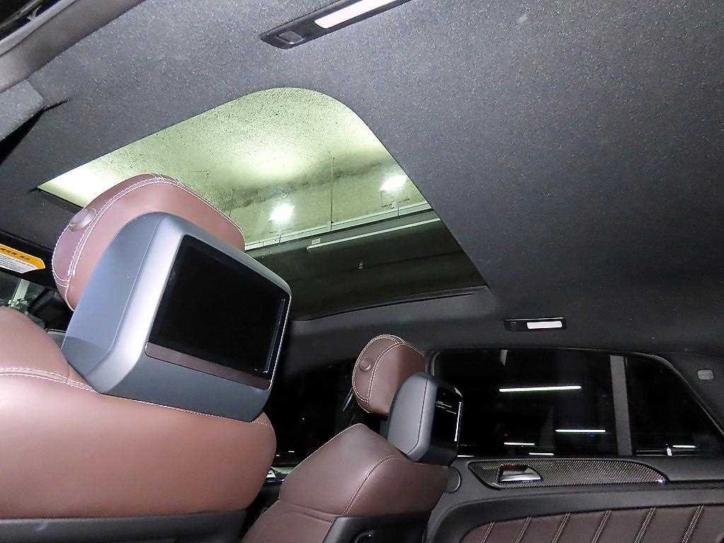 벤츠 GLE 클래스 GLE 클래스 W166 GLE 63 AMG S 4MATIC 쿠페 이미지 15
