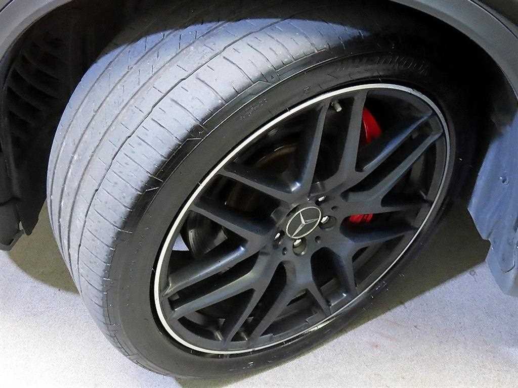 벤츠 GLE 클래스 GLE 클래스 W166 GLE 63 AMG S 4MATIC 쿠페 이미지 20