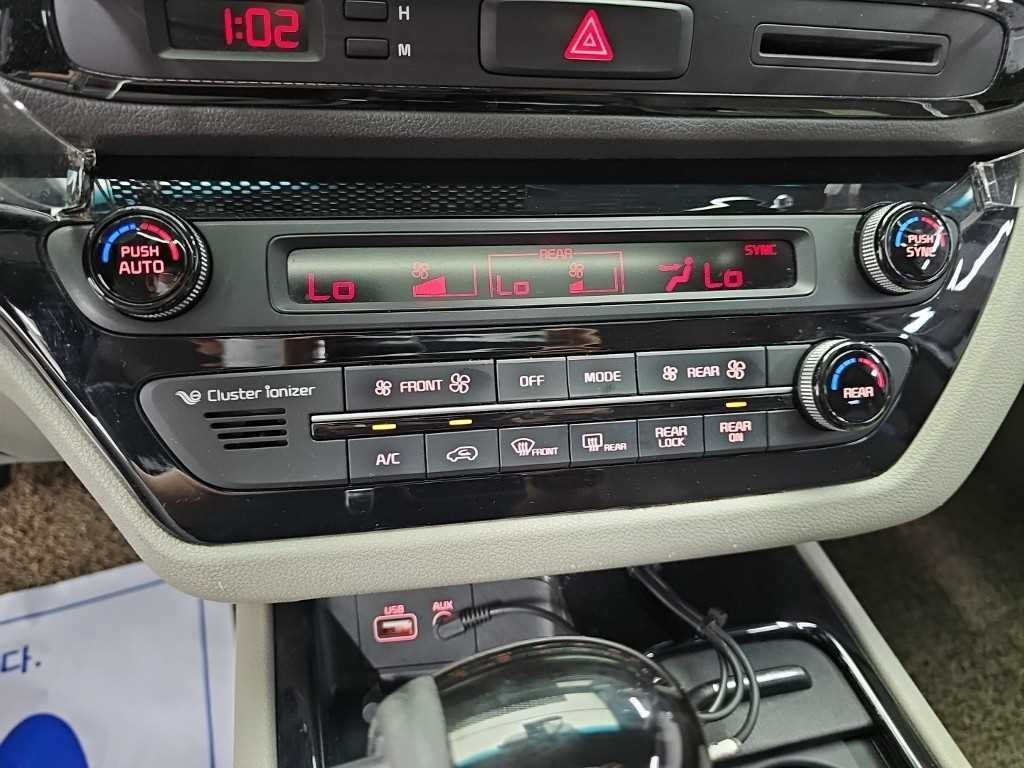 기아 카니발 올 뉴 카니발 디젤 9인승 프레스티지 이미지 10
