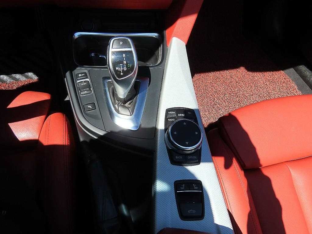 BMW 4시리즈 4시리즈 (F32) 428i 컨버터블 M 스포츠 이미지 16