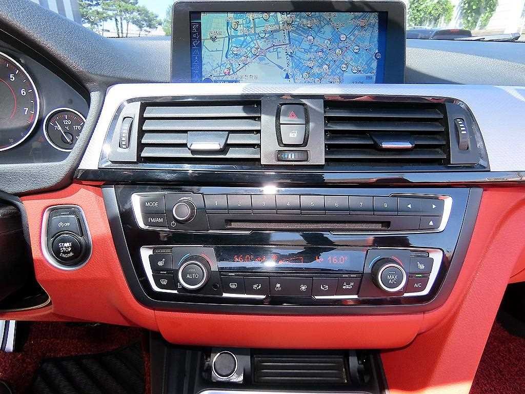 BMW 4시리즈 4시리즈 (F32) 428i 컨버터블 M 스포츠 이미지 17