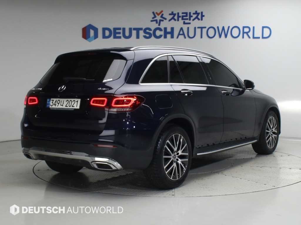 벤츠 GLC 클래스 GLC클래스 X253 GLC 220 d 4MATIC 이미지 2
