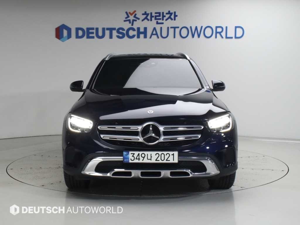 벤츠 GLC 클래스 GLC클래스 X253 GLC 220 d 4MATIC 이미지 3