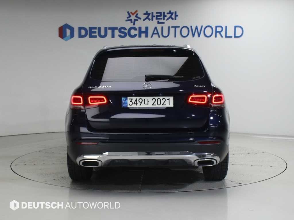 벤츠 GLC 클래스 GLC클래스 X253 GLC 220 d 4MATIC 이미지 4