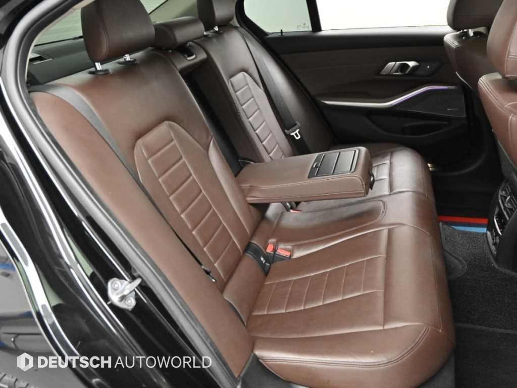 BMW 3시리즈 3시리즈 (G20) 320d M 스포츠 이미지 12
