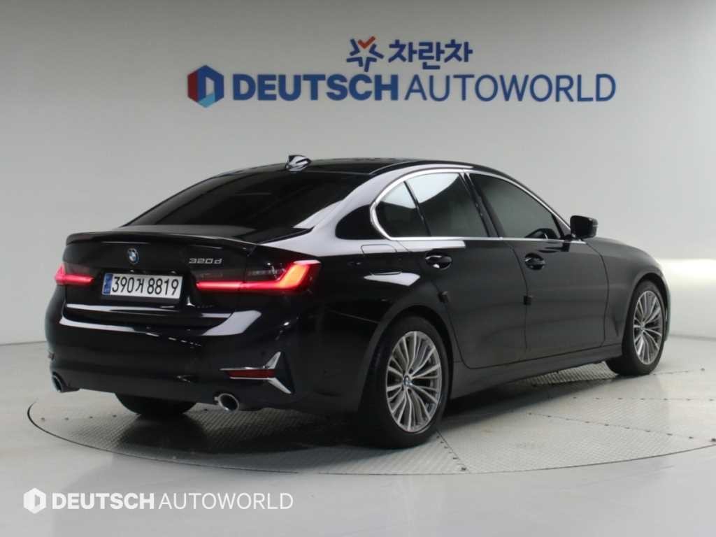 BMW 3시리즈 3시리즈 (G20) 320d M 스포츠 이미지 2