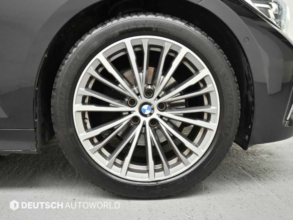 BMW 3시리즈 3시리즈 (G20) 320d M 스포츠 이미지 5