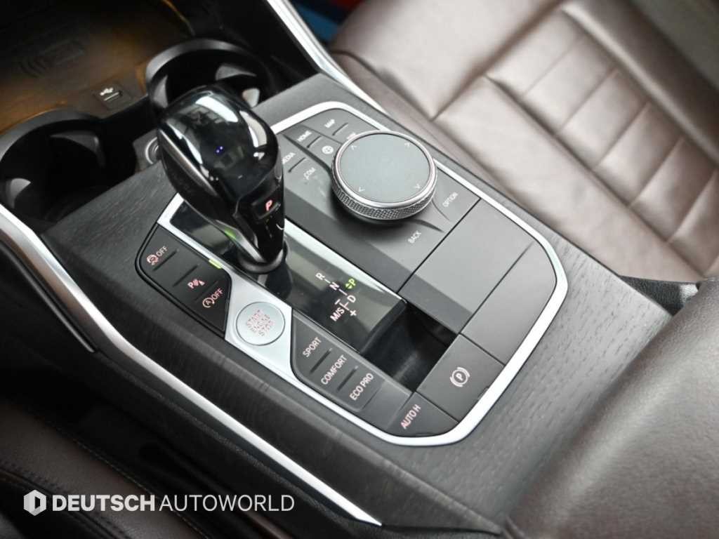 BMW 3시리즈 3시리즈 (G20) 320d M 스포츠 이미지 9
