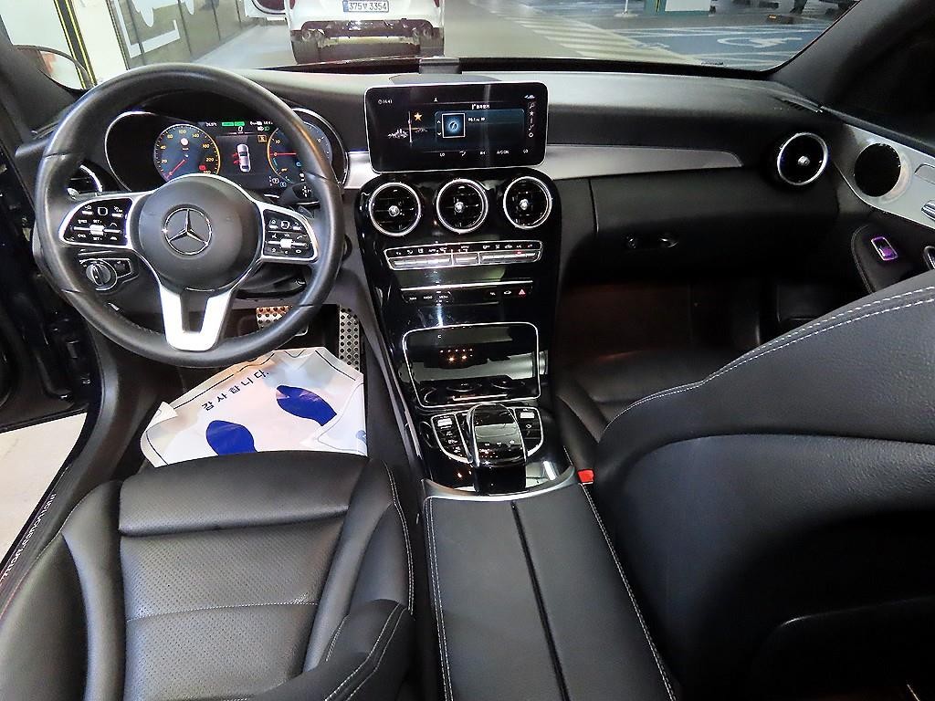 벤츠 C 클래스 C클래스 W205 C300e 4MATIC AMG Line 이미지 10