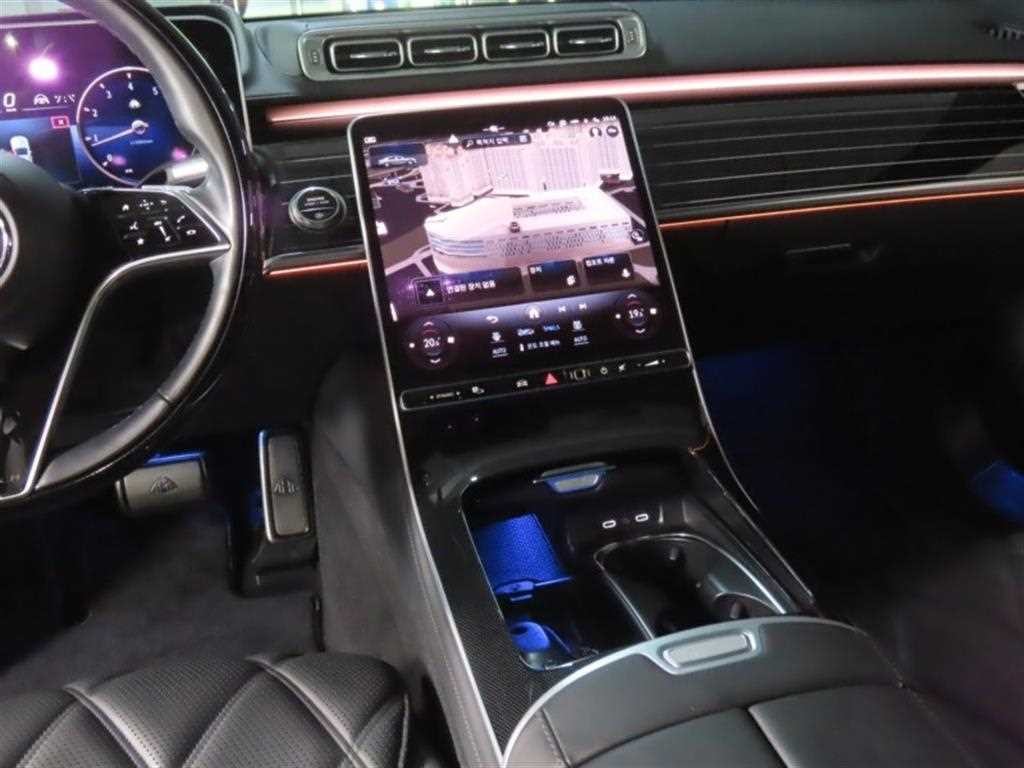 벤츠 S 클래스 S클래스-W223 마이바흐 S580 4MATIC 이미지 15