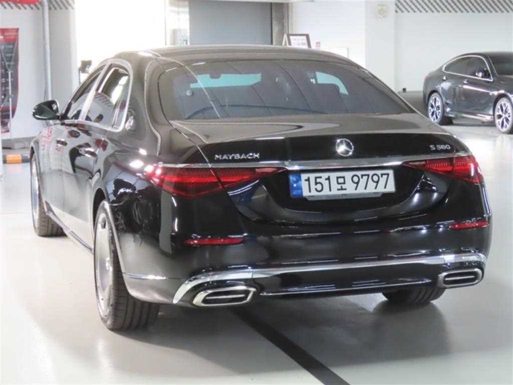 벤츠 S 클래스 S클래스-W223 마이바흐 S580 4MATIC 이미지 4
