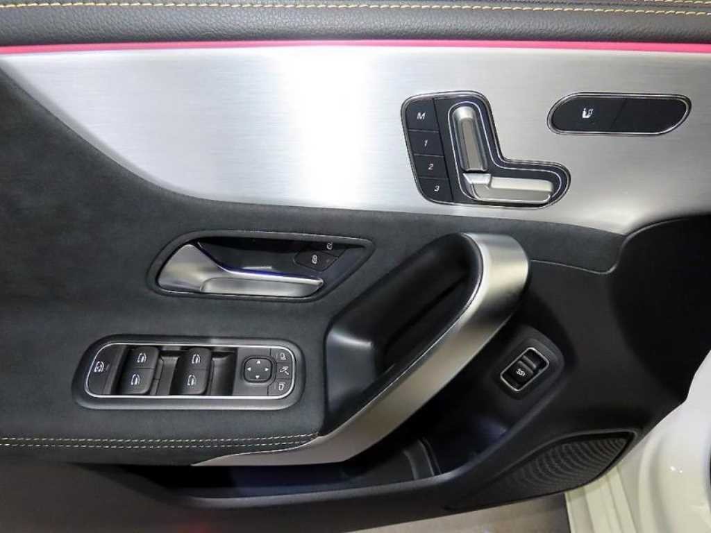 벤츠 CLA 클래스 CLA클래스 C118 AMG CLA 45 S 4MATIC+ 이미지 14